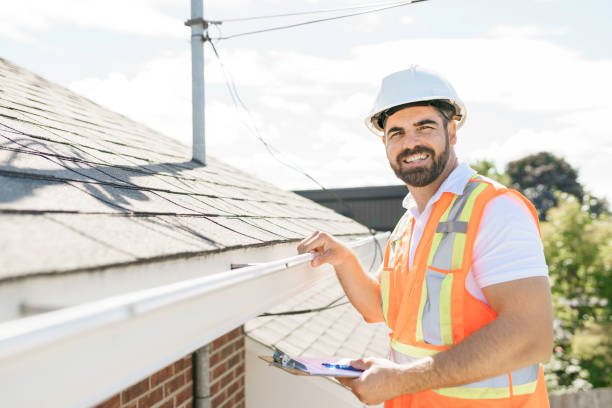 Best Roof Gutter Cleaning  in Sandy Springs, GA